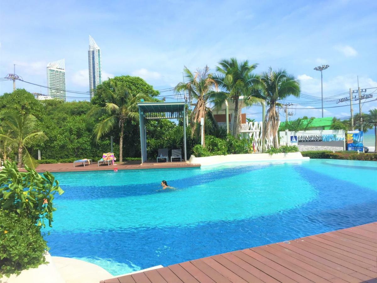 Cosy Lumpini Beachfront One Bedroom Jomtein Pantai Jomtien Luaran gambar