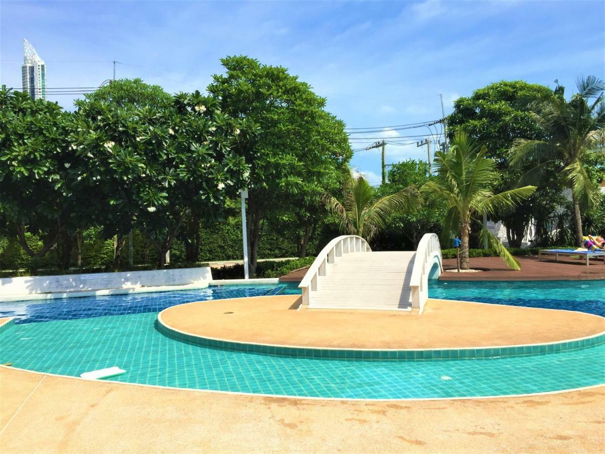 Cosy Lumpini Beachfront One Bedroom Jomtein Pantai Jomtien Luaran gambar