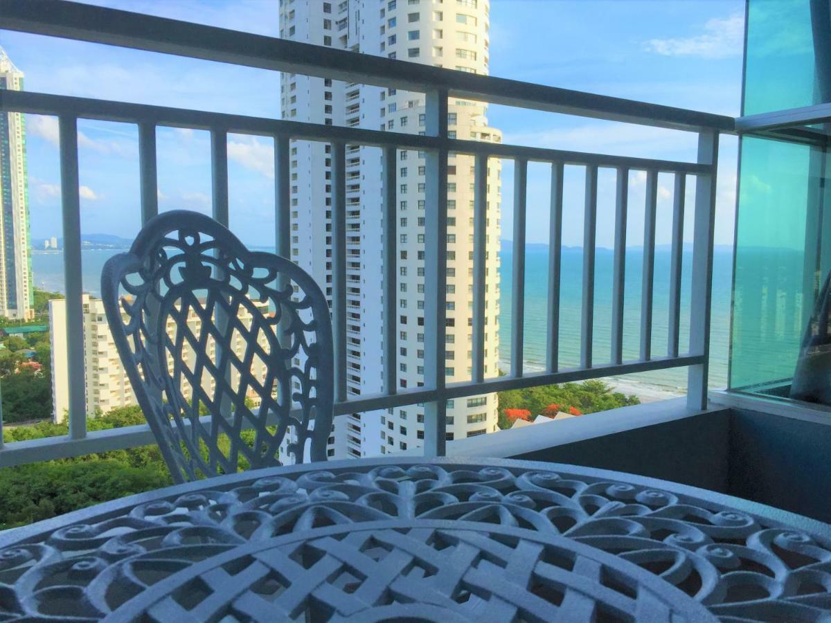 Cosy Lumpini Beachfront One Bedroom Jomtein Pantai Jomtien Luaran gambar