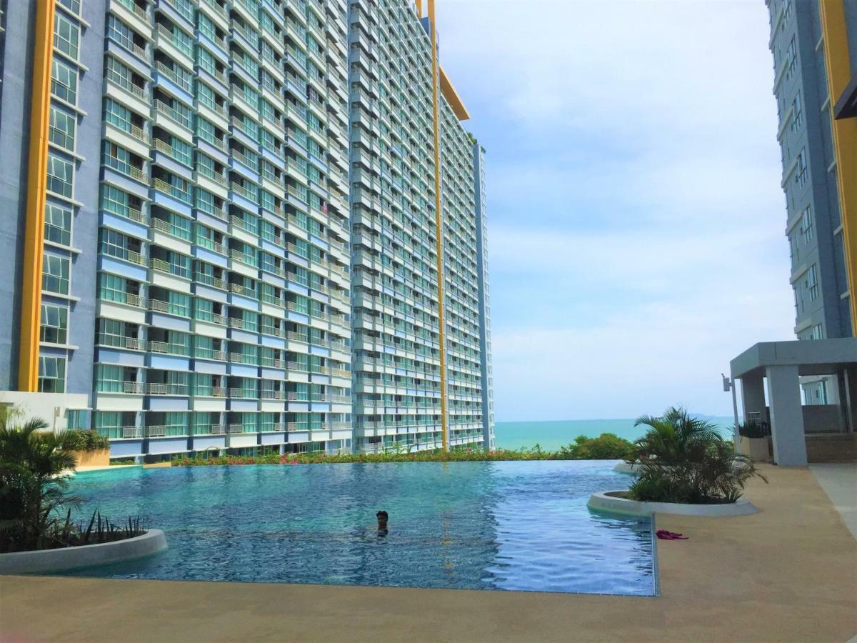 Cosy Lumpini Beachfront One Bedroom Jomtein Pantai Jomtien Luaran gambar